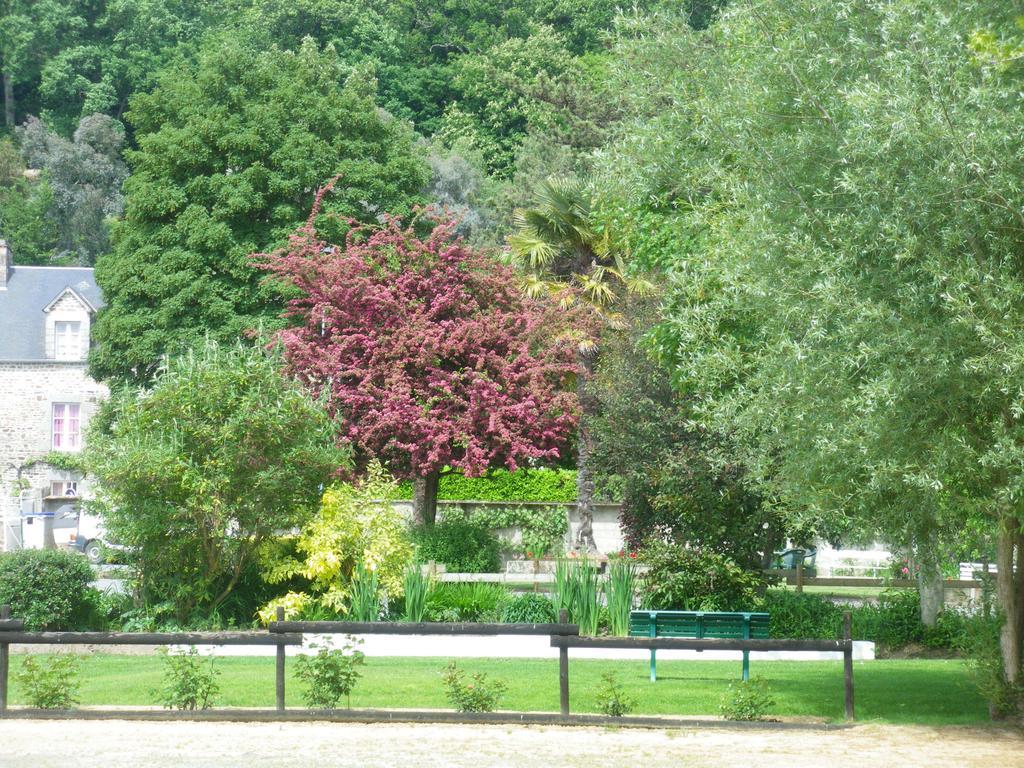 A L'Abri Des Vents Bed & Breakfast Saint-Jean-le-Thomas Luaran gambar